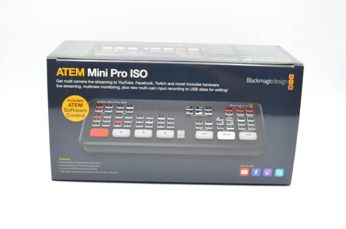 ATEM Mini Pro ISOの化粧箱